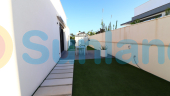 Resale - Villa - Formentera del Segura - Euroroda