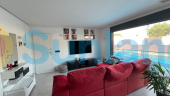 Resale - Villa - Torrevieja - El Chaparral