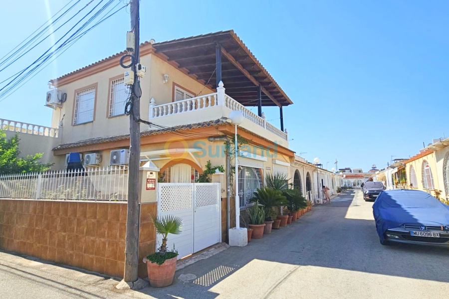 Resale - Apartment - Los Alcázares - 