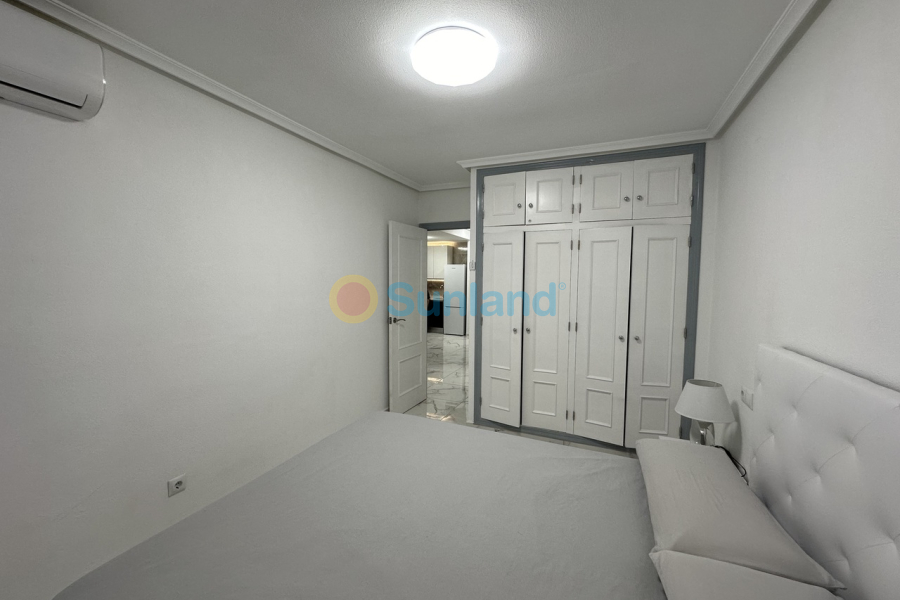 Resale - A - Torrevieja