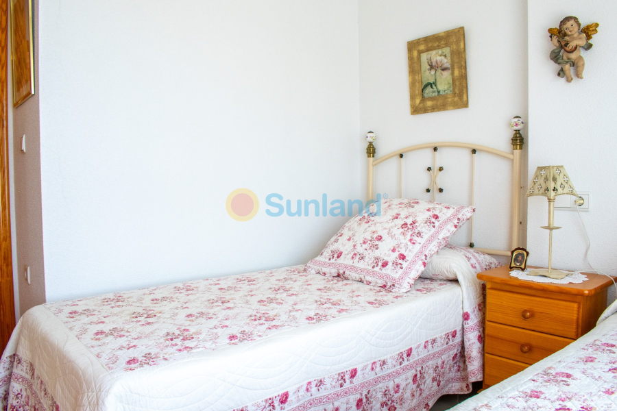 Resale - Apartment - Guardamar del Segura - 