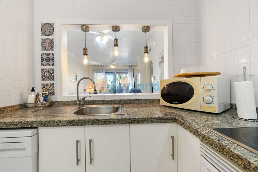 Använda fastigheter - Lägenhet - Orihuela Costa - Campoamor