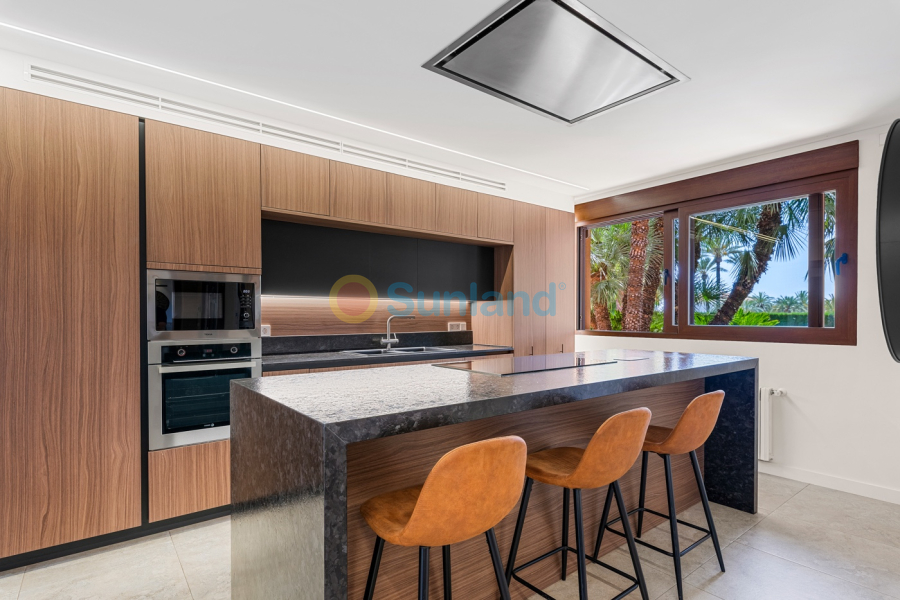 Resale - Villa - Elche/Elx