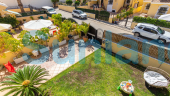 Resale - Villa - Orihuela Costa - Los Dolses