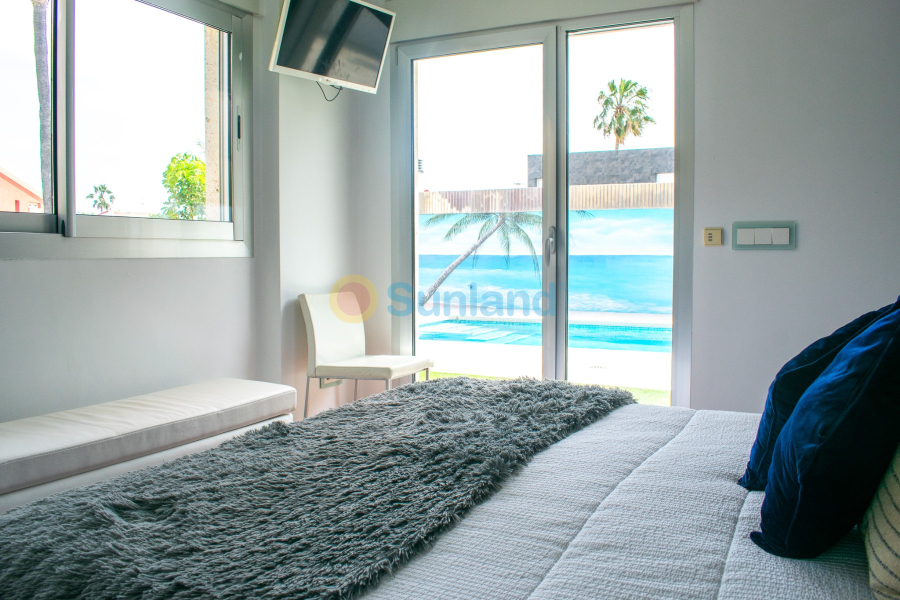 Segunda mano - Chalet - San Javier - Santiago de la Ribera