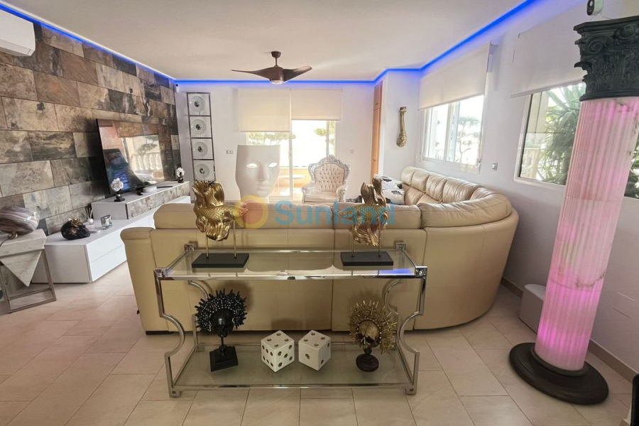 Segunda mano - A - Los Dolses