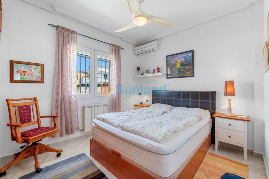 Resale - Villa - Ciudad Quesada - Rojales