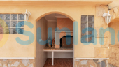 Resale - Villa - Albatera