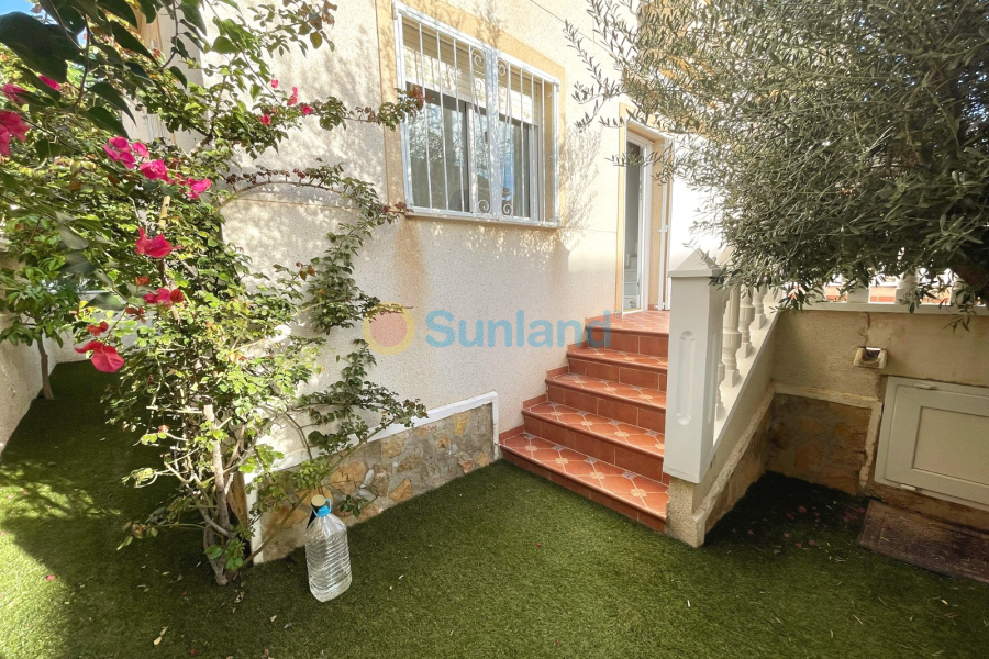 Brukte eiendommer - Detached Villa - Ciudad Quesada - Airstrip