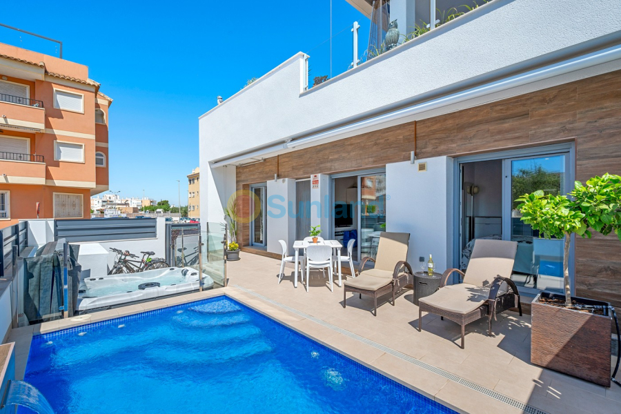 Använda fastigheter - Radhus - Formentera del Segura