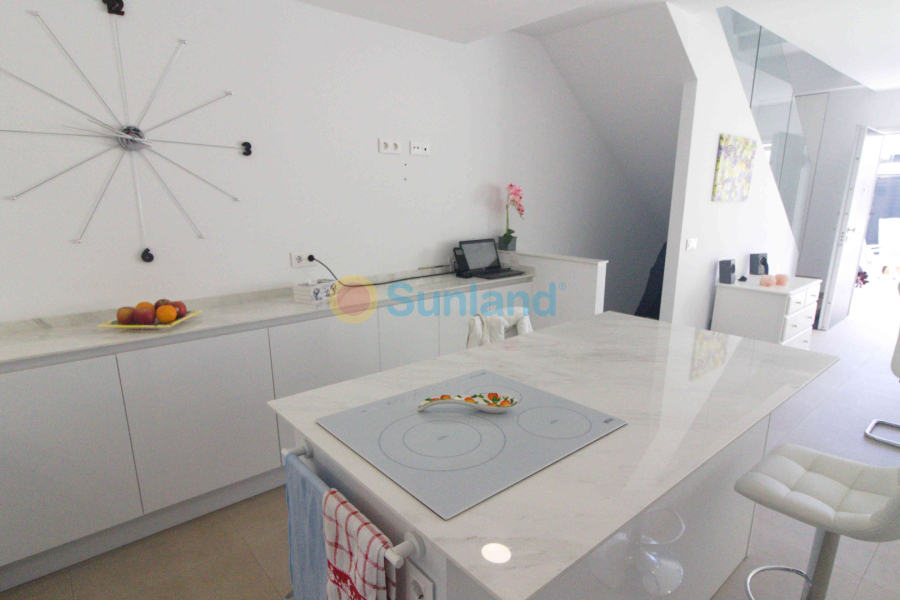 Resale - V - Benijofar