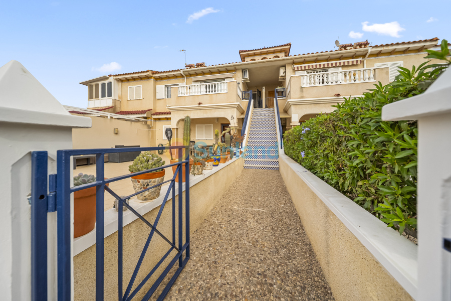 Använda fastigheter - Apartamento - Orihuela Costa - Playa Flamenca