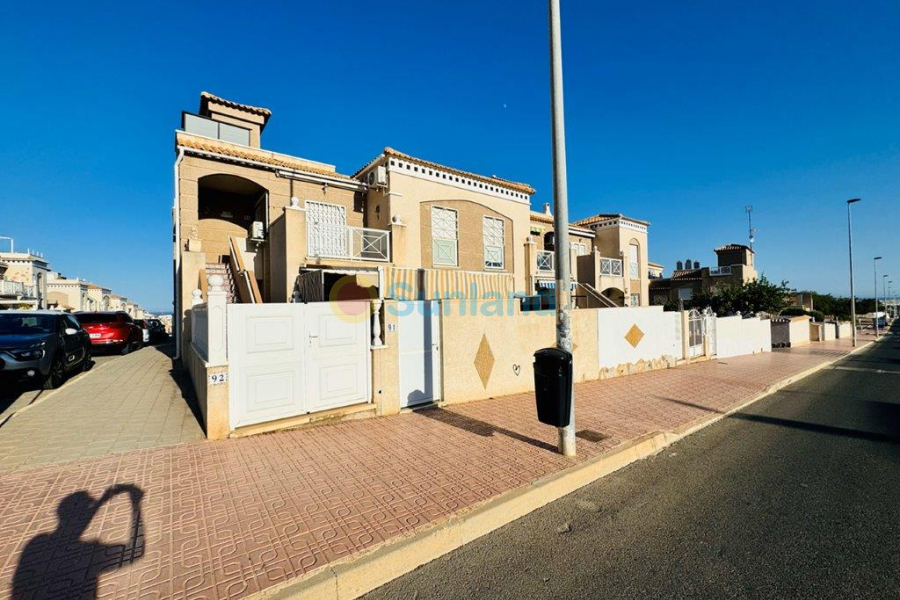 Resale - Townhouse - Torrevieja - 