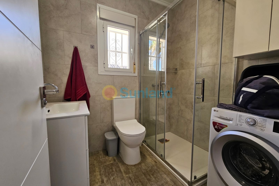 Вторичка - Bилла - Ciudad Quesada