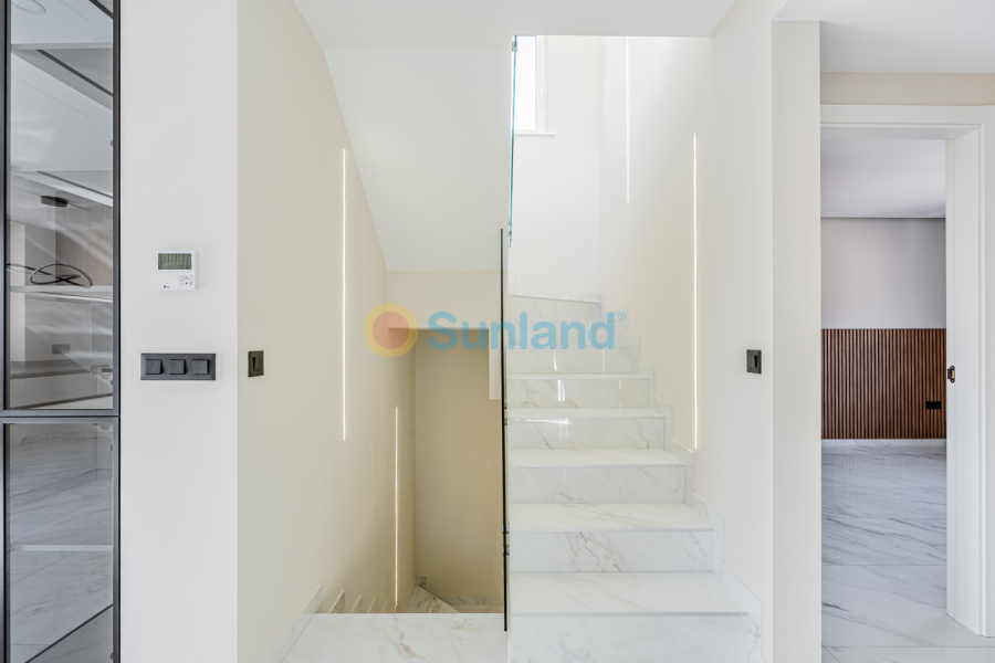 Resale - V - Cuidad Quesada