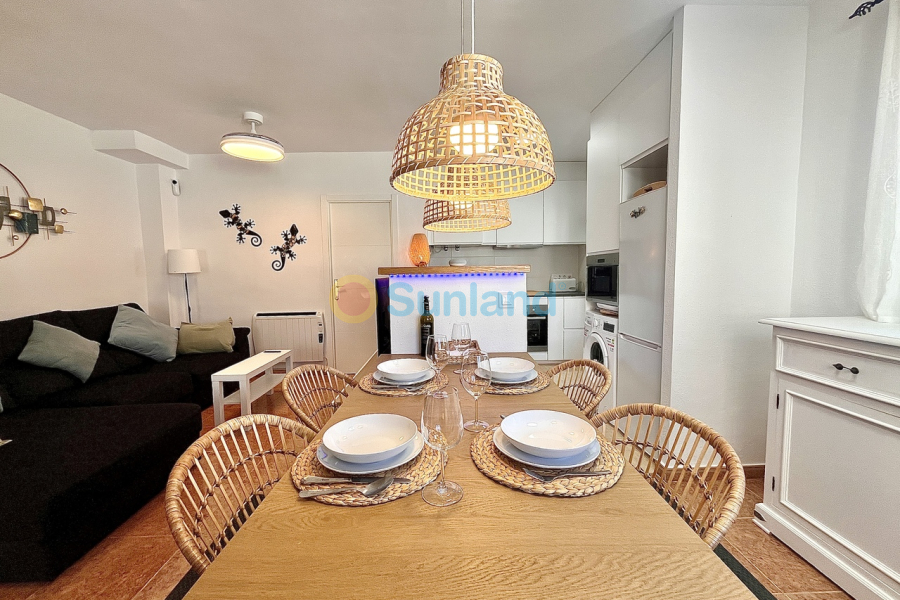 Använda fastigheter - T - Los Montesinos