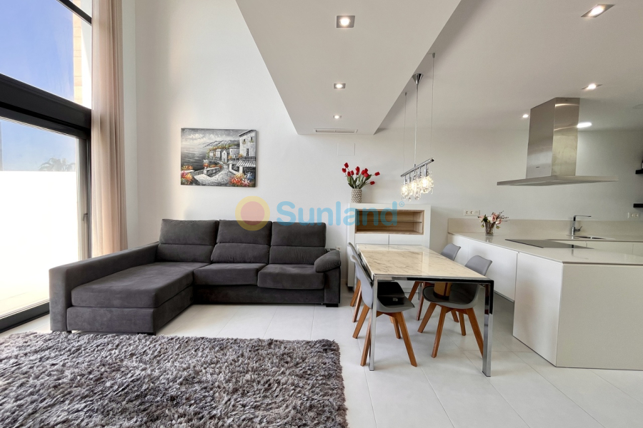 Segunda mano - V - Los Dolses