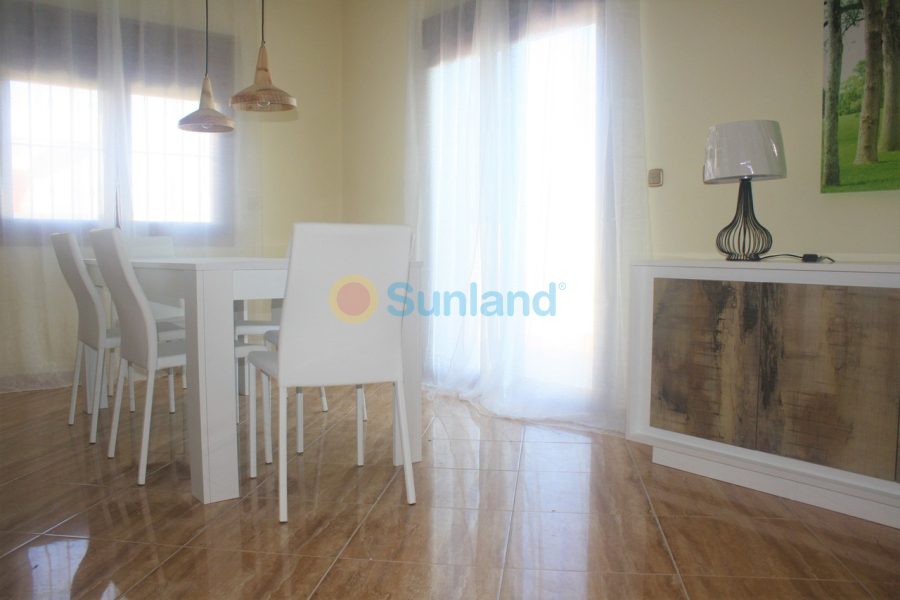 Segunda mano - V - Los Altos