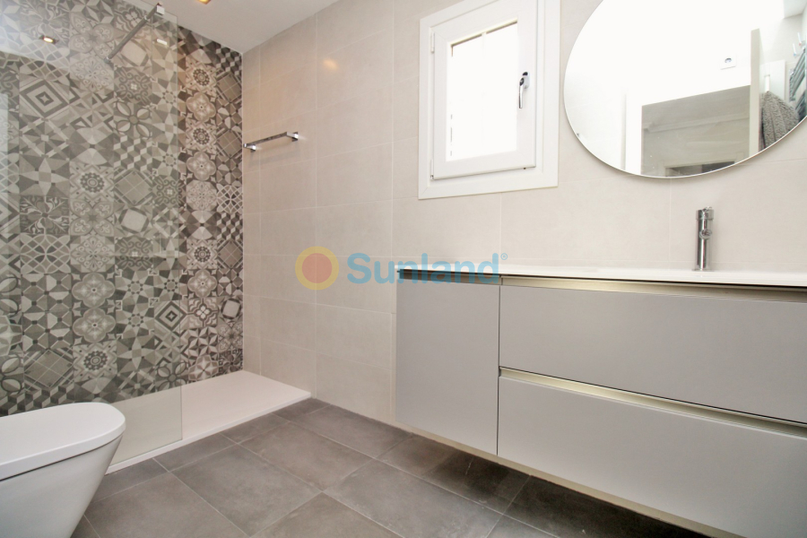 Brukte eiendommer - Villa - Villamartin - Los Dolses