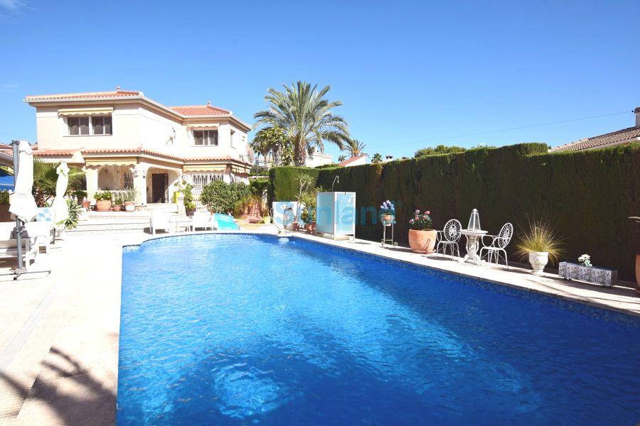Resale - Detached Villa - Ciudad Quesada - Central Quesada