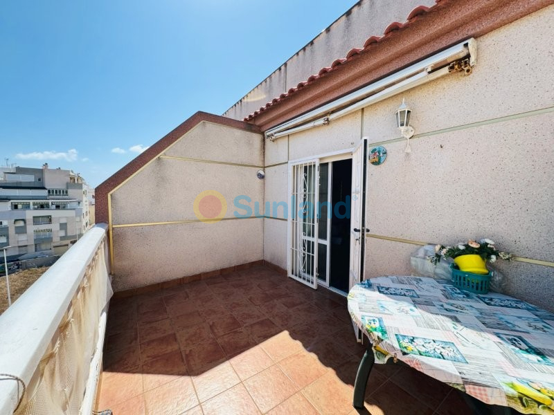 Resale - Apartment - La Mata