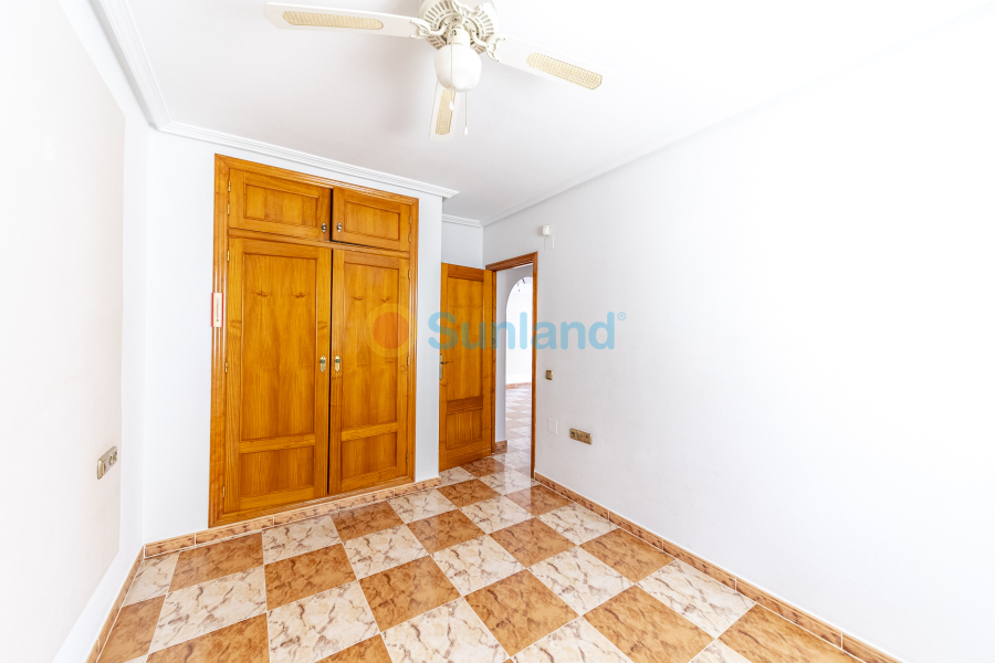 Resale - Casa de Pueblo - Orihuela Costa - La Regia