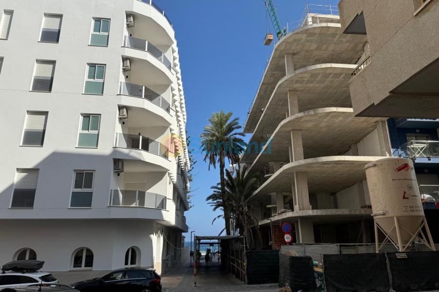 Resale - Apartment - Torrevieja - Playa Los Locos