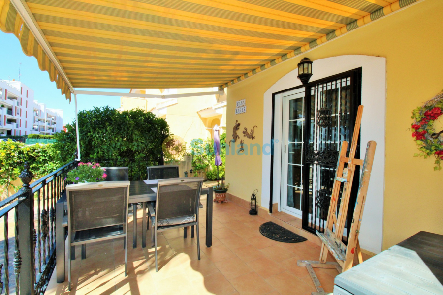 Resale - Villa - Villamartin - Los Dolses