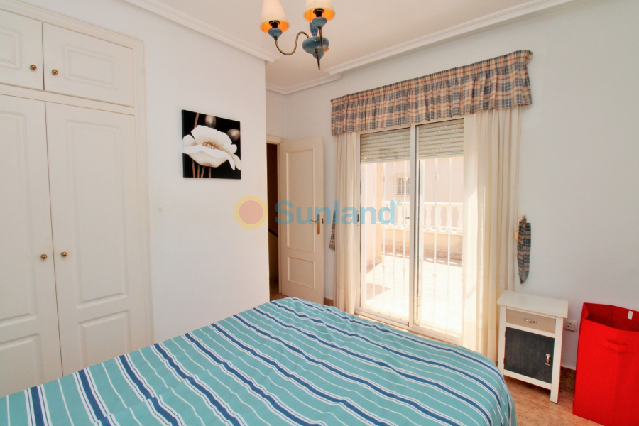 Segunda mano - Chalet - Playa Flamenca