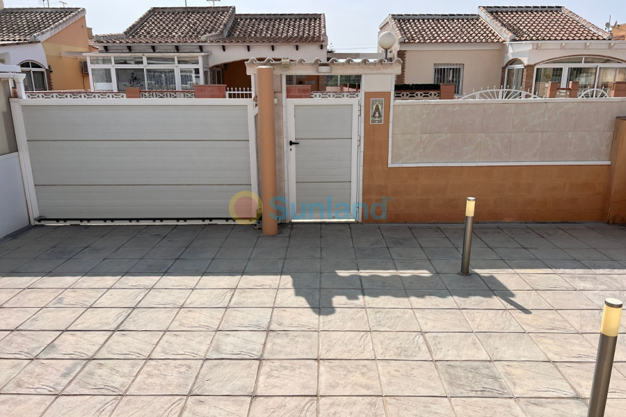 Вторичка - Detached Villa - Torrevieja