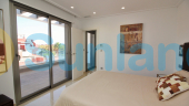 Resale - Villa - Villamartin