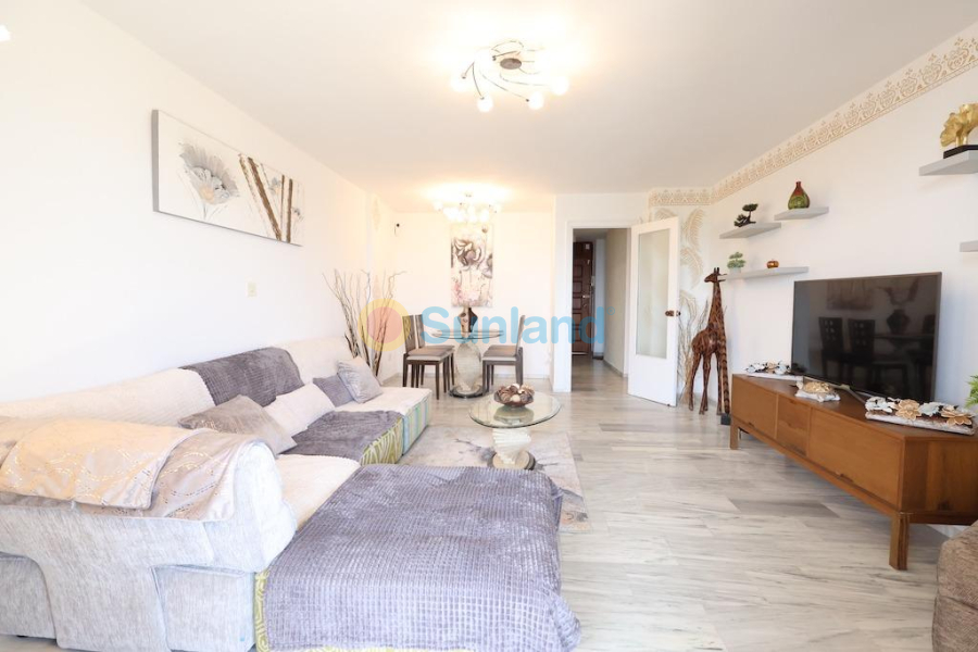 Resale - Apartment - ALICANTE - Barrio Obrero