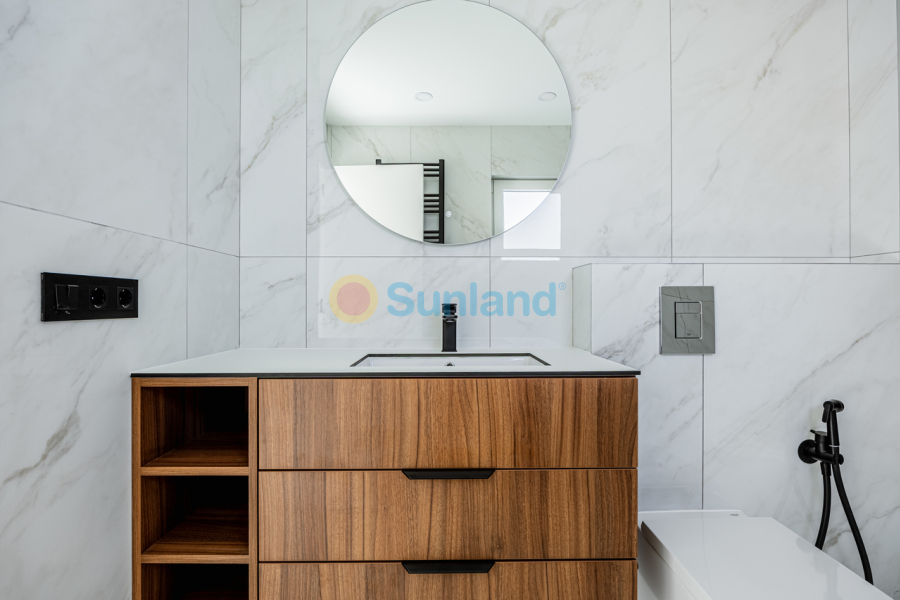 Resale - V - Cuidad Quesada