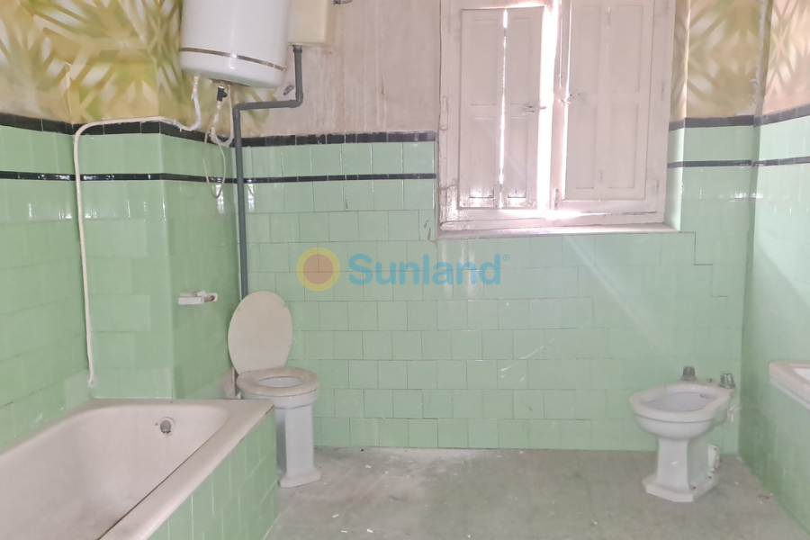 Använda fastigheter - A - Orihuela