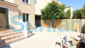 Resale - Terraced house - Orihuela Costa - La Zenia