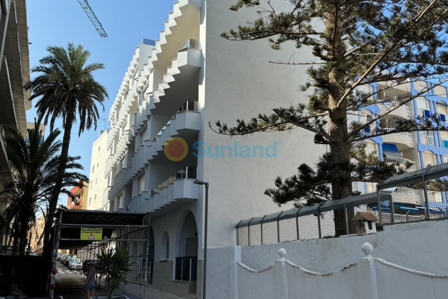 Resale - Apartment - Torrevieja - Playa Los Locos