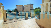 Använda fastigheter - Villa - Playa Flamenca