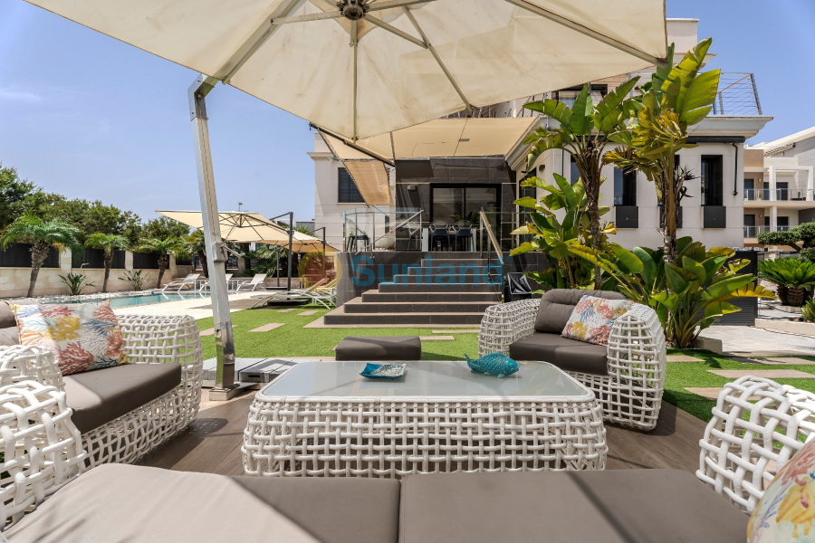 Segunda mano - Chalet - Orihuela Costa - La Zenia