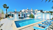 Segunda mano - Chalet - Villamartin