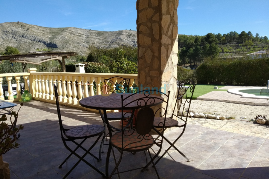 Verkauf - Country house - Millena