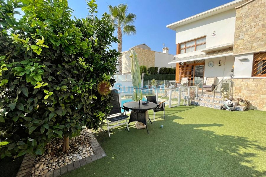 Resale - Townhouse - Ciudad Quesada - Doña Pepa