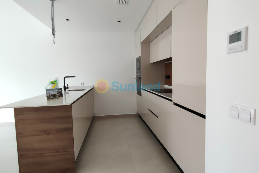 Resale - Townhouse - Torrevieja - El Acequión - Los Náufragos