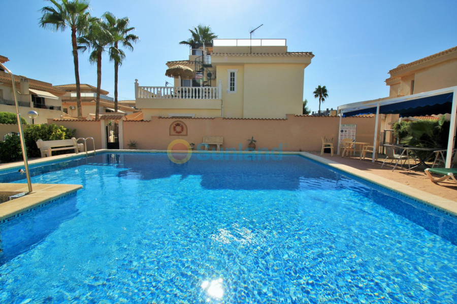 Resale - Townhouse - Playa Flamenca