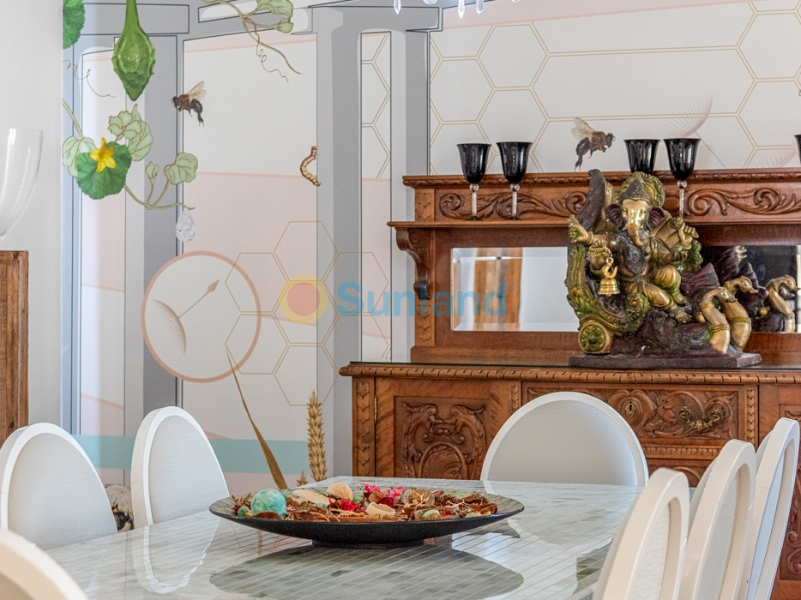 Resale - Villa - Benissa