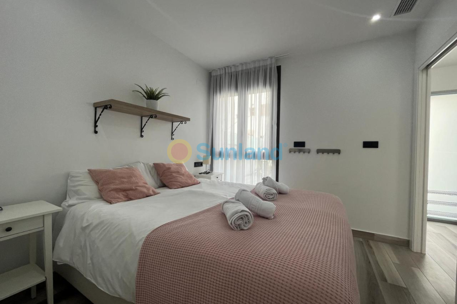 Вторичка - V - Los Balcones