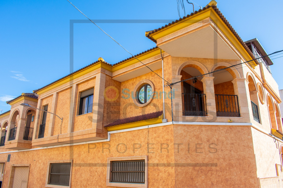 Segunda mano - Chalet - Guardamar del Segura