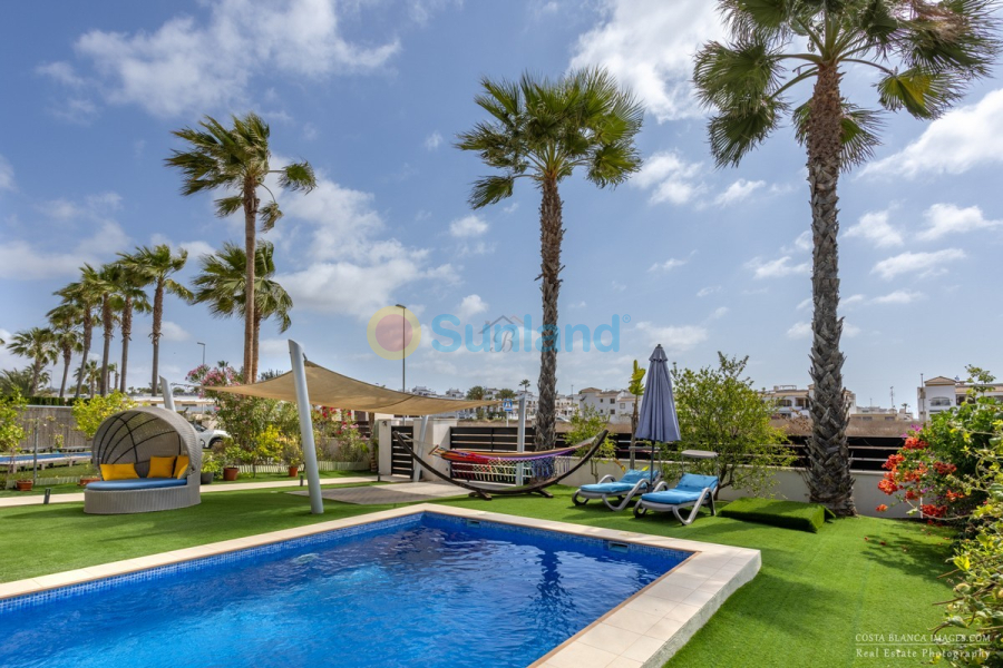 Brukte eiendommer - Villa - Orihuela - Vistabella Golf