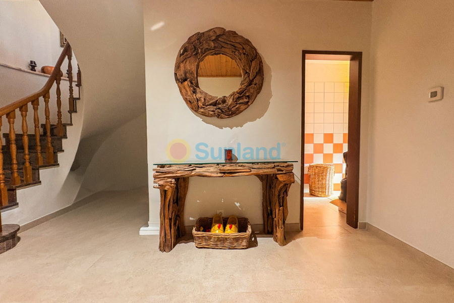 Brukte eiendommer - Villa - Elche - Las Bayas