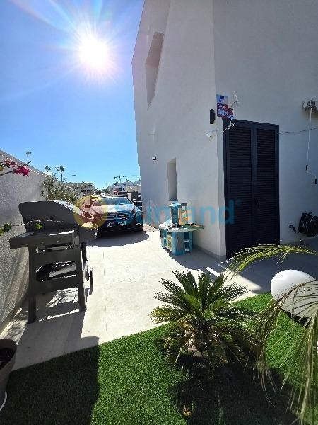 Segunda mano - Chalet - Benijofar