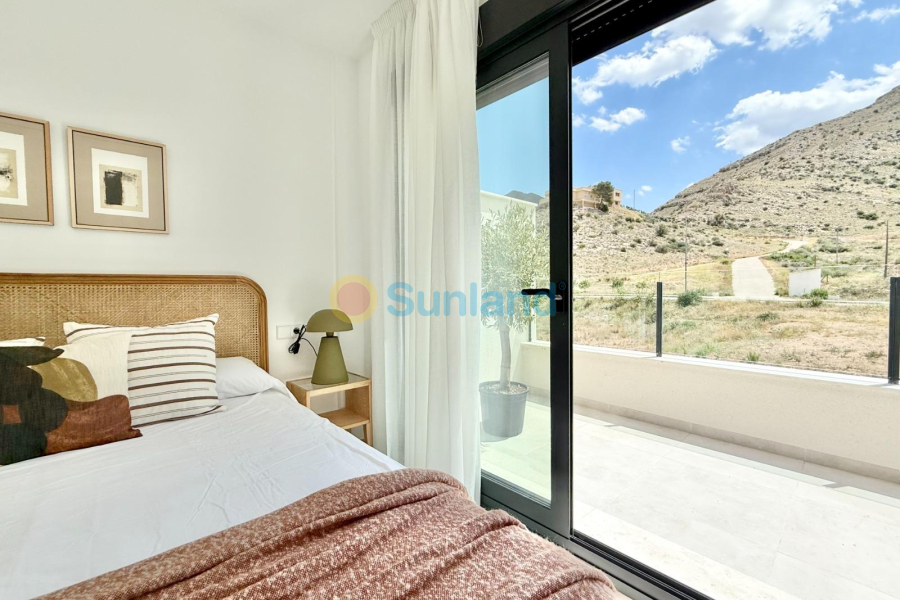 Новостройка - Town House - Cox - San Fernando